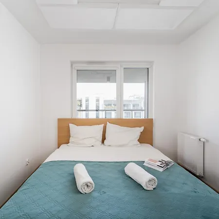 Sky Loft Zablocie 克拉科夫